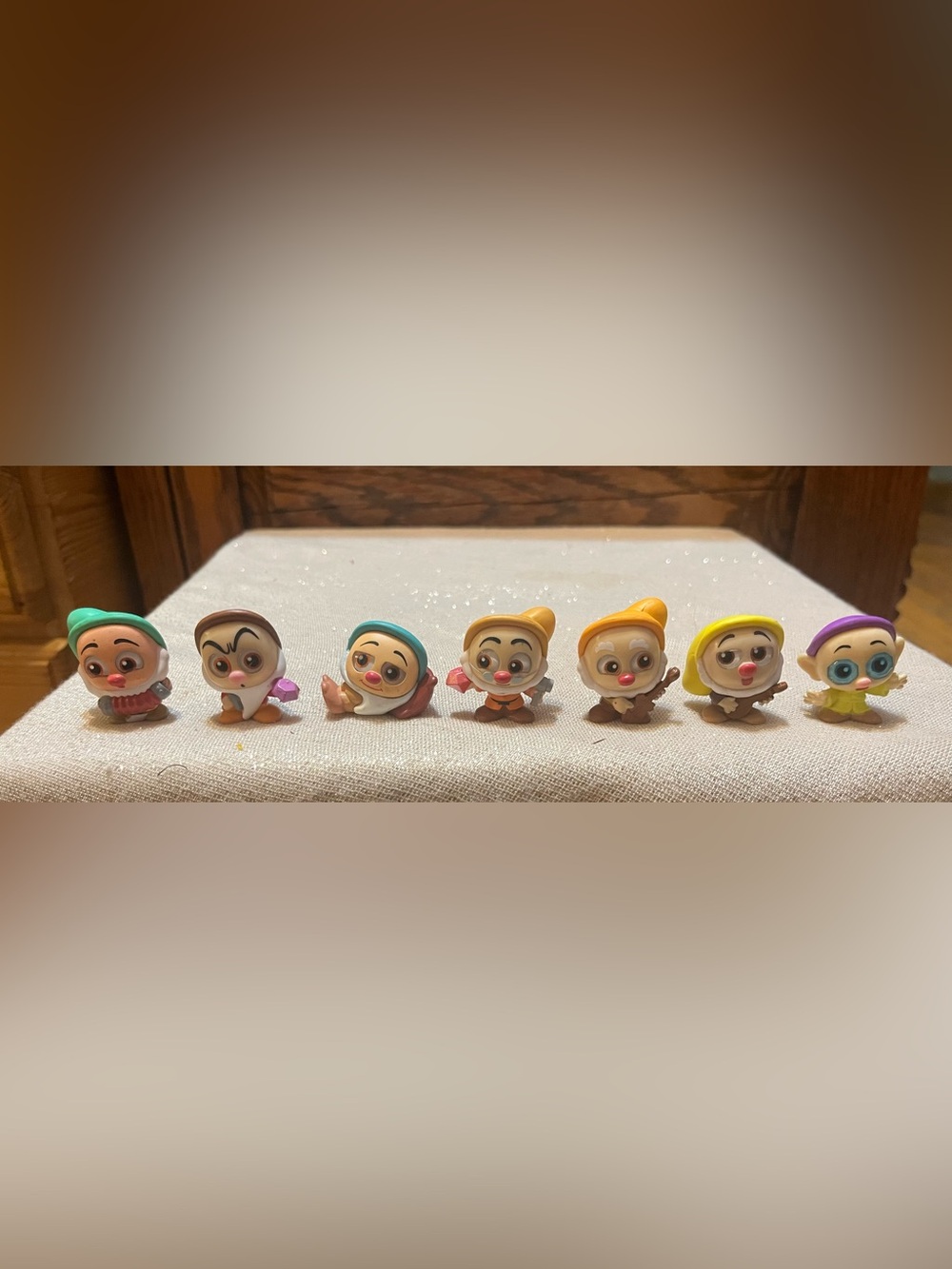 Disney Doorables Seven Dwarf Series 1”